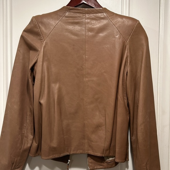 Pink leather jacket - Picture 4 of 7